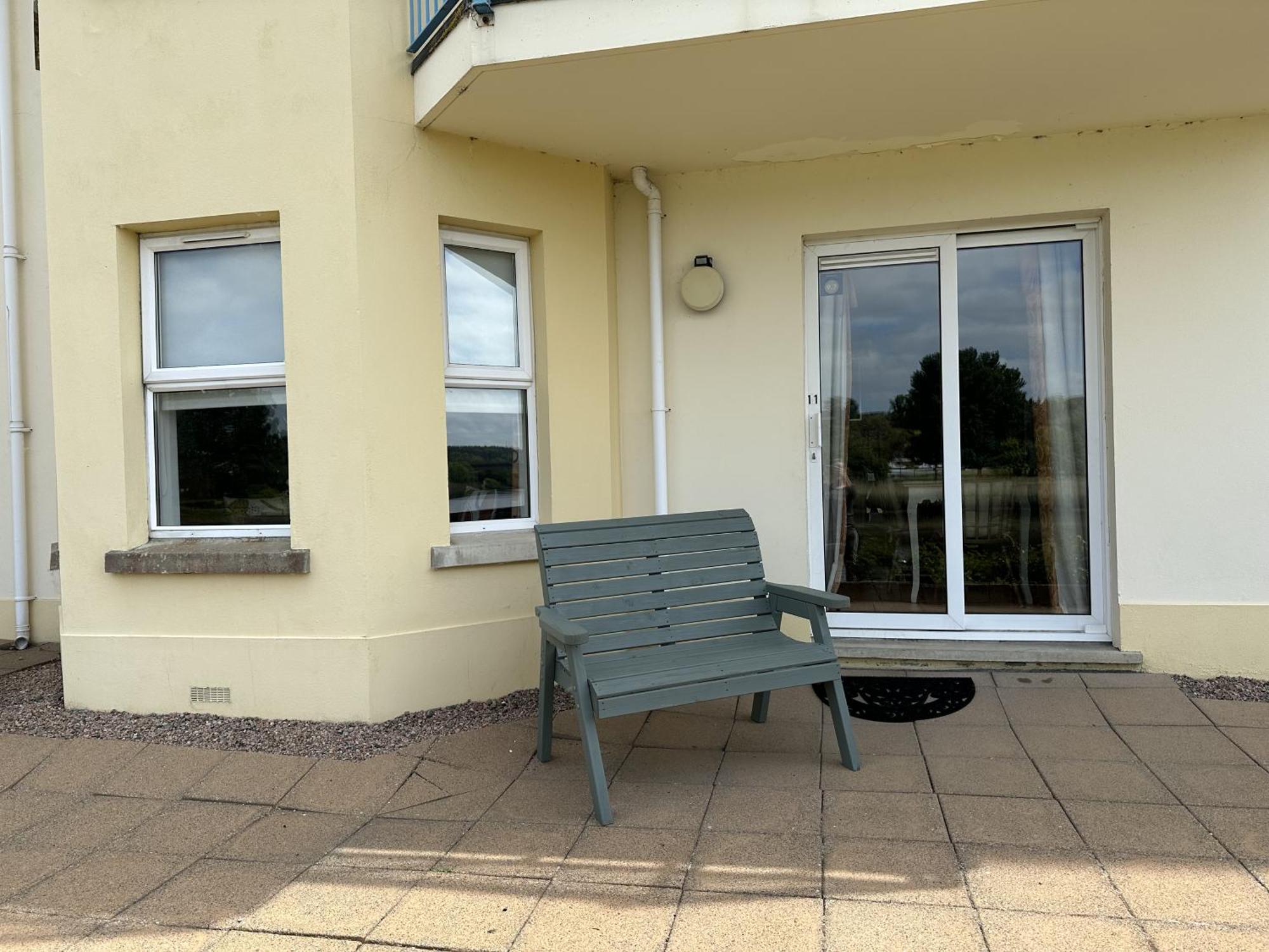 Coleraine Riverside Apartment Exterior foto
